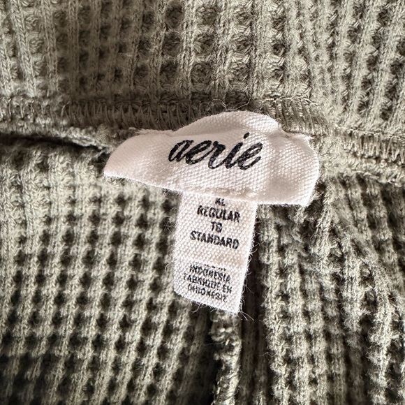 Aerie Women’s High Waisted Waffle Knit Flare Pants Olive Green - Picture 4 of 4